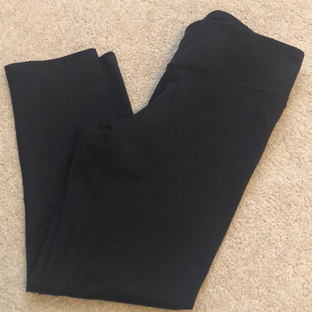 Ladies under armour yoga pants